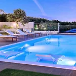 Stavento Luxus Privater Pool By Interhome Nyaraló *
